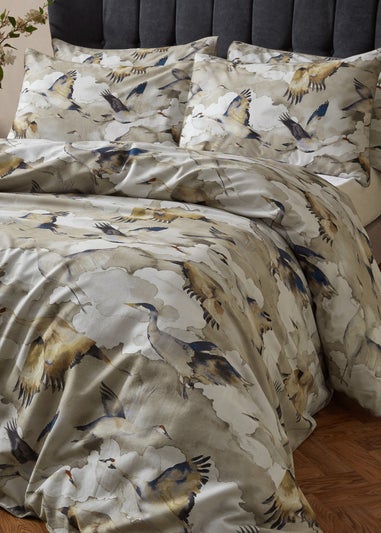 EW by Edinburgh Weavers Flyway Exotic Piped Duvet Cover Set