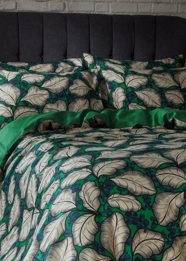 EW by Edinburgh Weavers Magali Tropical Piped Duvet Cover Set