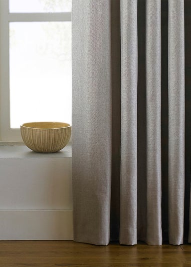 Paoletti Atlantic Twill Woven Eyelet Curtains