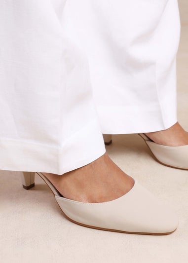 Where's That From Kansas Cream Cross Over Slingback Strap Heels