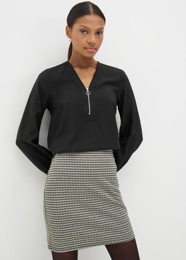 Et Vous Grey Ponte Mini Skirt