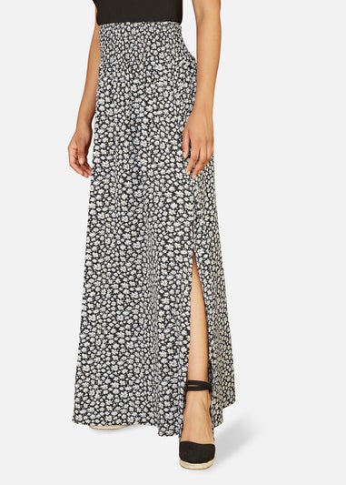 Mela Black Daisy Print Ruched Waist Maxi Skirt With Split Hem