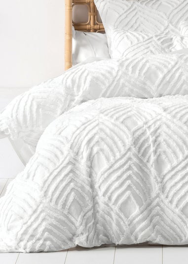 Linen House Palm Springs Ogee Tufted Duvet Cover Set