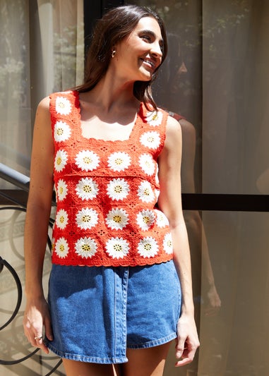 Threadbare Red Daffodil Floral Crochet Knitted Vest