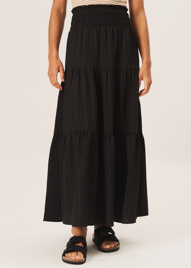 Gini London Black Smocked Tiered Maxi Skirt