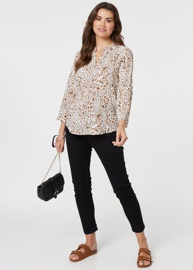 Izabel London Beige Animal Print 3/4 Sleeve V-Neck Blouse