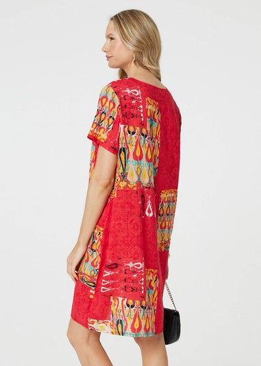 Izabel London Red Printed Round Neck Relaxed Shift Dress