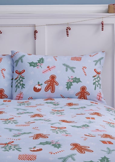 Catherine Lansfield Christmas Gingerbread Soft Microfibre Reversible Duvet Cover Set