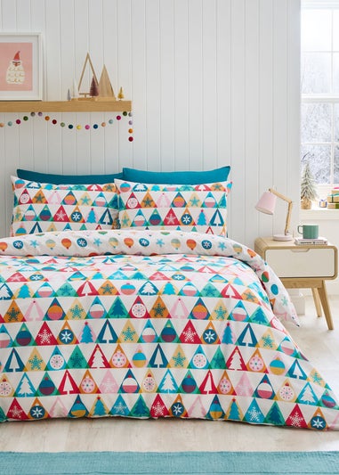 Catherine Lansfield Christmas Geo Reversible Duvet Cover Set