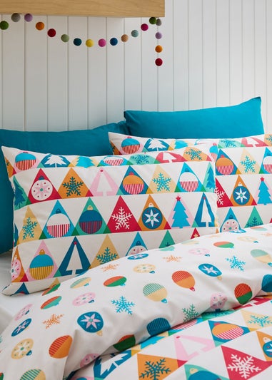 Catherine Lansfield Christmas Geo Reversible Duvet Cover Set