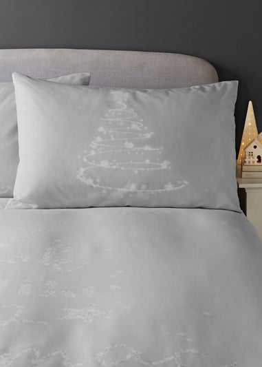 Catherine Lansfield A Lot Like Christmas Reversible Duvet Cover Set