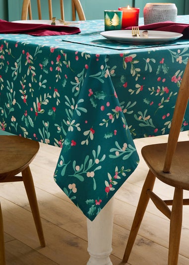 Catherine Lansfield Christmas Holly and Mistletoe Cotton Table Cloth