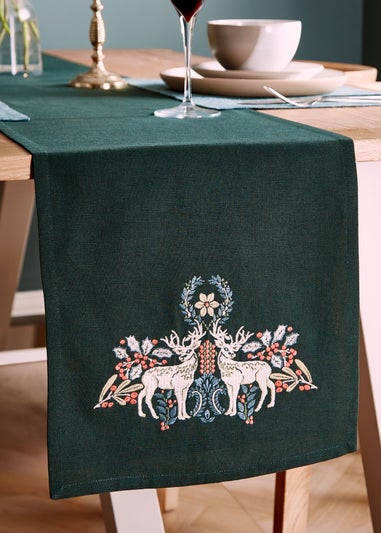 Catherine Lansfield Majestic Stag Cotton Embroidered Dining Table Runner (33x220 cm)