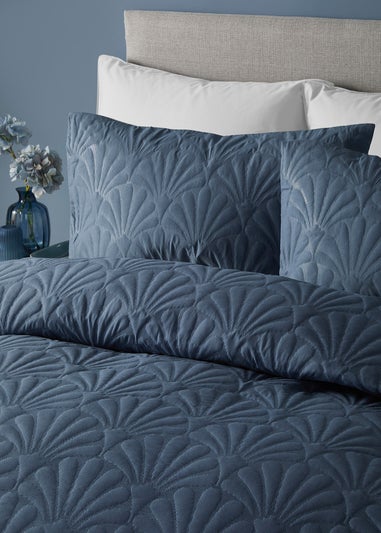 Serene Cavali Dark Blue Pinsonic Duvet Cover Set