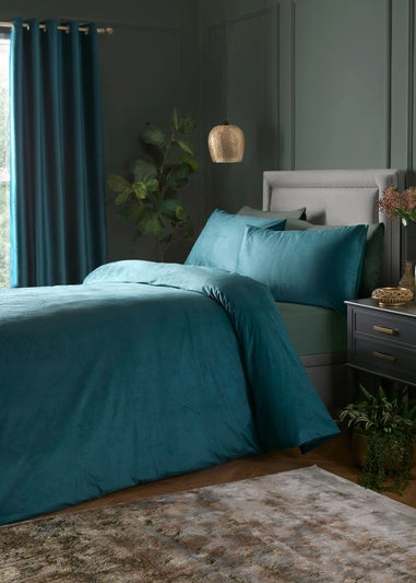 Laurence Llewelyn-Bowen Montrose Teal Velvet Duvet Cover Set