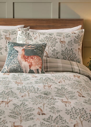 Dreams & Drapes Lodge Forest Animals Christmas Natural Duvet Cover Set