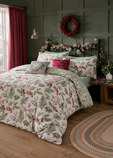 Dreams & Drapes Lodge Winter Sprigs Christmas Green Duvet Cover Set