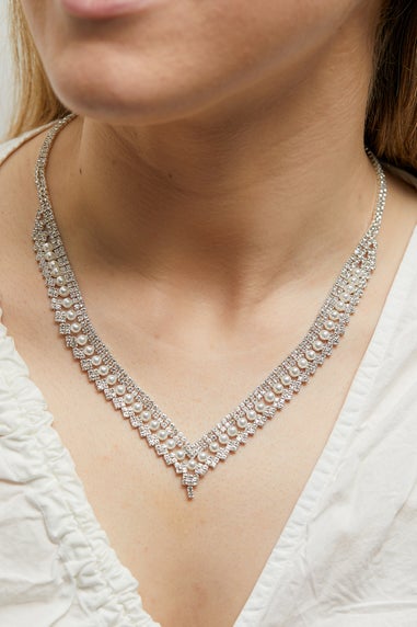 Jon Richard Silver Plated Pearl And Crystal V Necklace