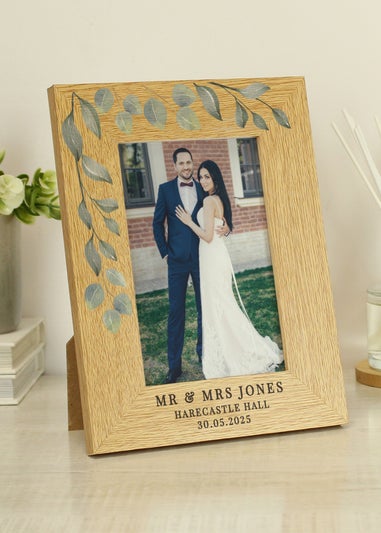 Personalised Memento Company Wood Botanical 6x4 Oak Finish Photo Frame