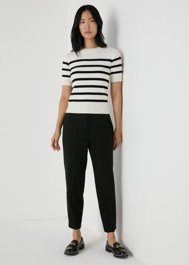 Et Vous black Short Length Tapered Trousers