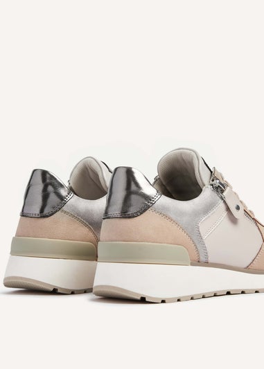 Linzi Euston Mocha Trainer