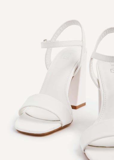 Linzi Beverley White Faux Leather Block Heeled Sandal