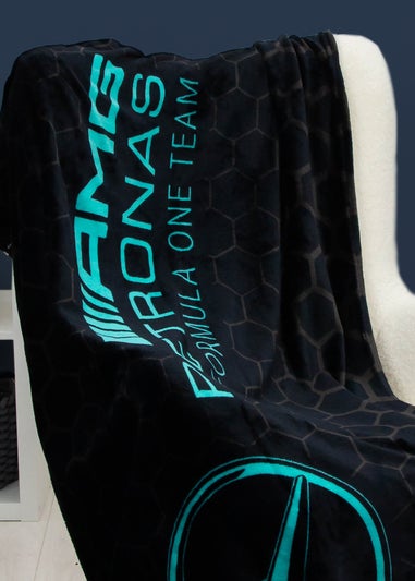 Mercedes Stealth Luxury Formula 1 Fleece Throw (100x 150cm)