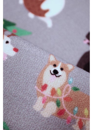 Homemaker Christmas Dogs Runner