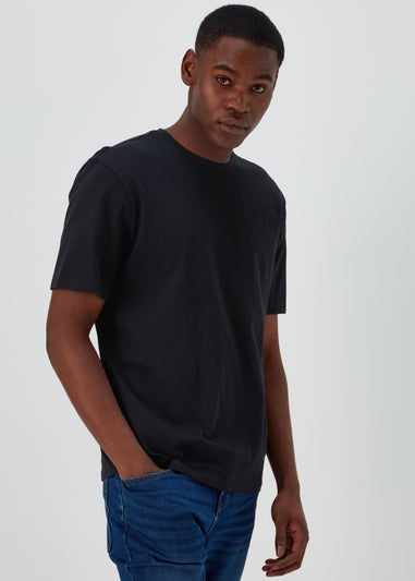 Navy Essential V-Neck T-Shirt