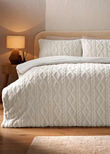 White Cable Knit Duvet Set