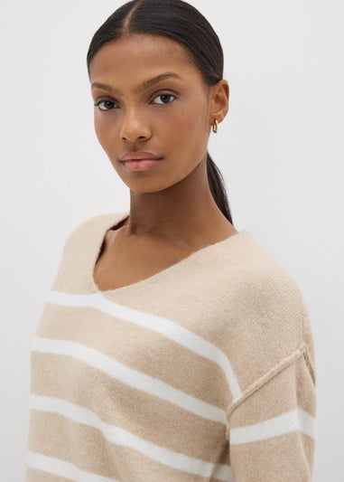 Beige Stripe V-Neck Jumper