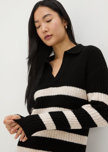 Black Open Collar Stripe Knitted Dress