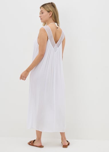 White Crinkle V-Neck Maxi Dress