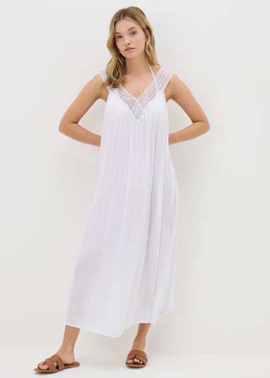 White Crinkle V-Neck Maxi Dress