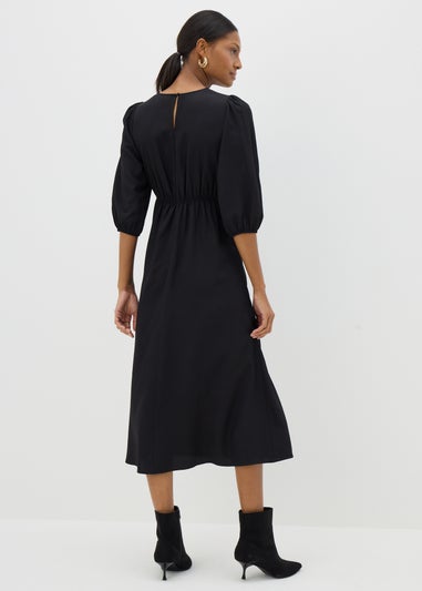 Black 3/4 Sleeve Tea Midi Dress