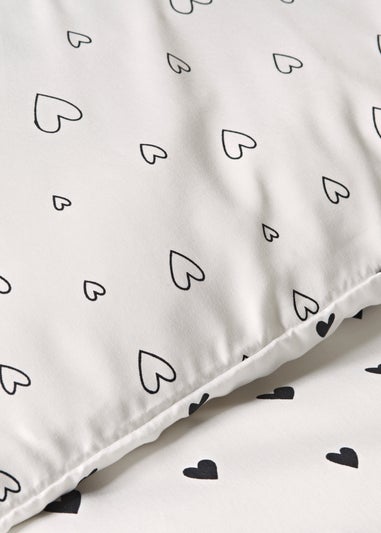 White Mono Heart Duvet Set