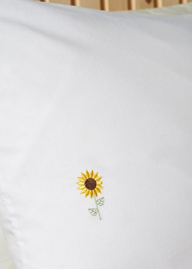 White Sunflower Embroidered Duvet Set