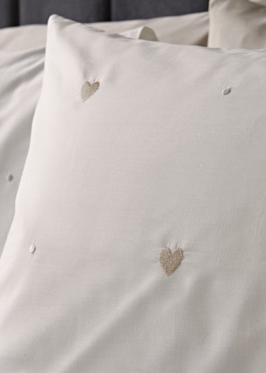 Natural Embroidery Heart Duvet Set