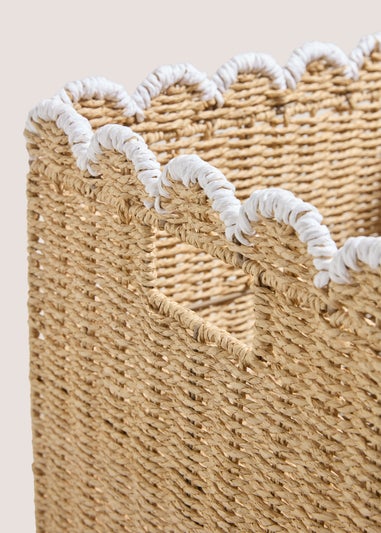 Scallop Collapsible White Edge Basket