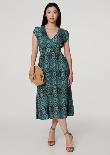 Izabel London Green Printed V-Neck Cap Sleeve Midi Dress