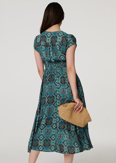 Izabel London Green Printed V-Neck Cap Sleeve Midi Dress