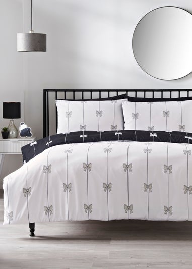 Black Bow Mono Duvet Set