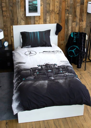 Mercedes Digital Skyline Formula 1 Reversible Duvet Cover Set