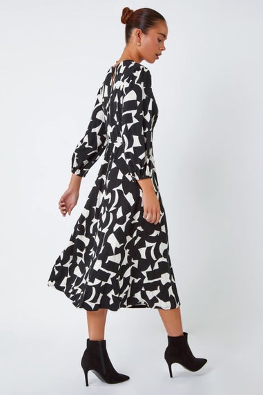 Roman Black Petite Geometric Print Midi Stretch Dress