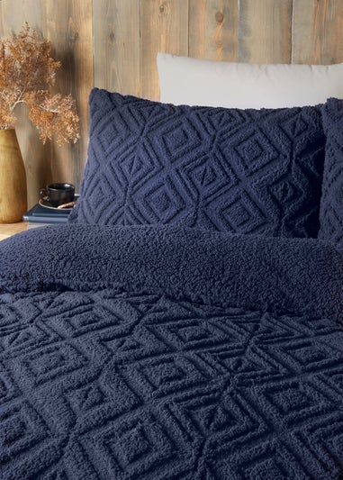 Fusion Snug Romo Navy Pinsonic Fleece Duvet Cover Set