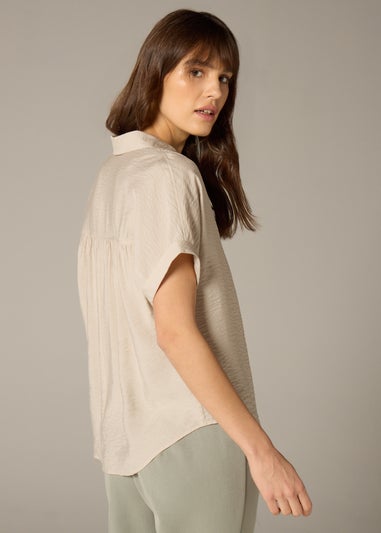 Et Vous Stone Airflow Collared V-Neck Blouse