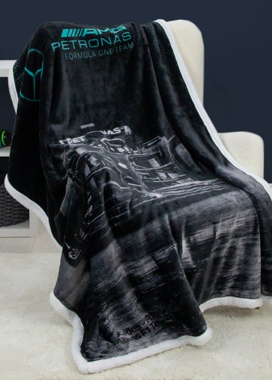 Mercedes Shadow Car Faux-Shearling Backed Fleece Formula 1 Blanket (100x150cm)