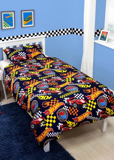 Hot Wheels Racer Reversible Duvet Cover Set