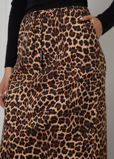 Threadbare Brown Midori Leopard Print Cotton Jersey Midi Skirt with Pockets