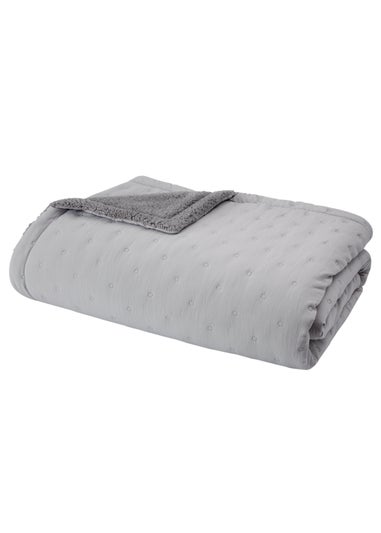 Catherine Lansfield Nori Silver Pinsonic Faux-Shearling Bedspread (220x230cm)